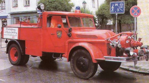 ffw_steyr_daimler_puch.jpg